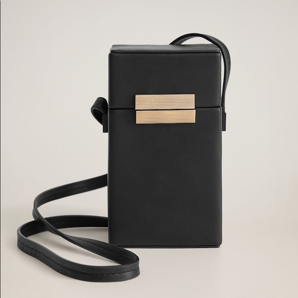 Mango Handbags - Mango Vendetta Coffer Bag NWT